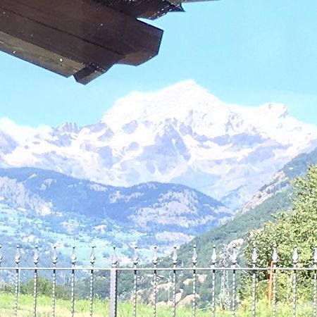 Appartamento Fleur Des Neiges Аоста Экстерьер фото