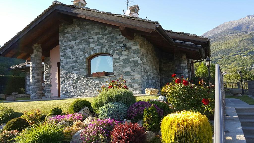 Appartamento Fleur Des Neiges Аоста Экстерьер фото